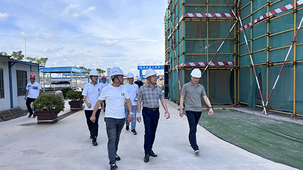 張雨民赴眼鏡小鎮調研  加快推進項目建設